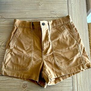 Madewell High waisted city short in tan